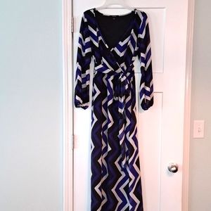 Like new women's maxi espresso dress/ very cute
